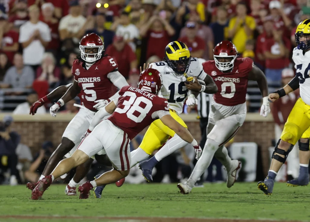 Michigan QB Bryce Underwood against Oklahoma | Image Credit: AP Photo/Alonzo Adams