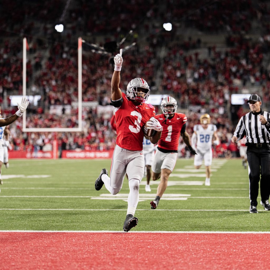 Lorenzo Styles returns kickoff for a touchdown against UCLA | Image Credit: The Ohio State University Department of Athletics